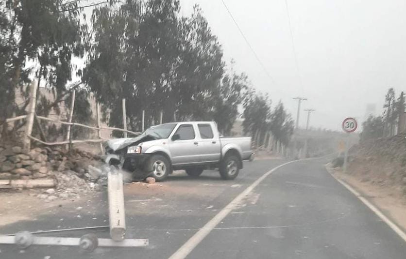 Coquimbo Ahora Camioneta Se Estrell Con Cierre Perimetral Serena Y