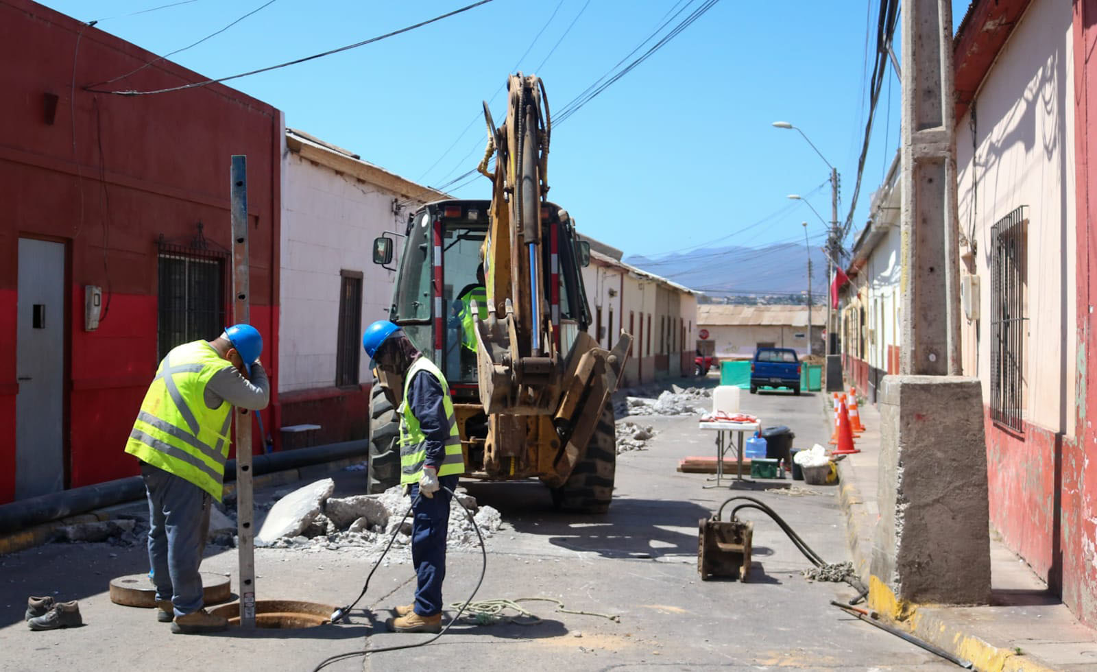 La Serena Aguas del Valle renueva red de alcantarillado en sector céntrico de la comuna Revise